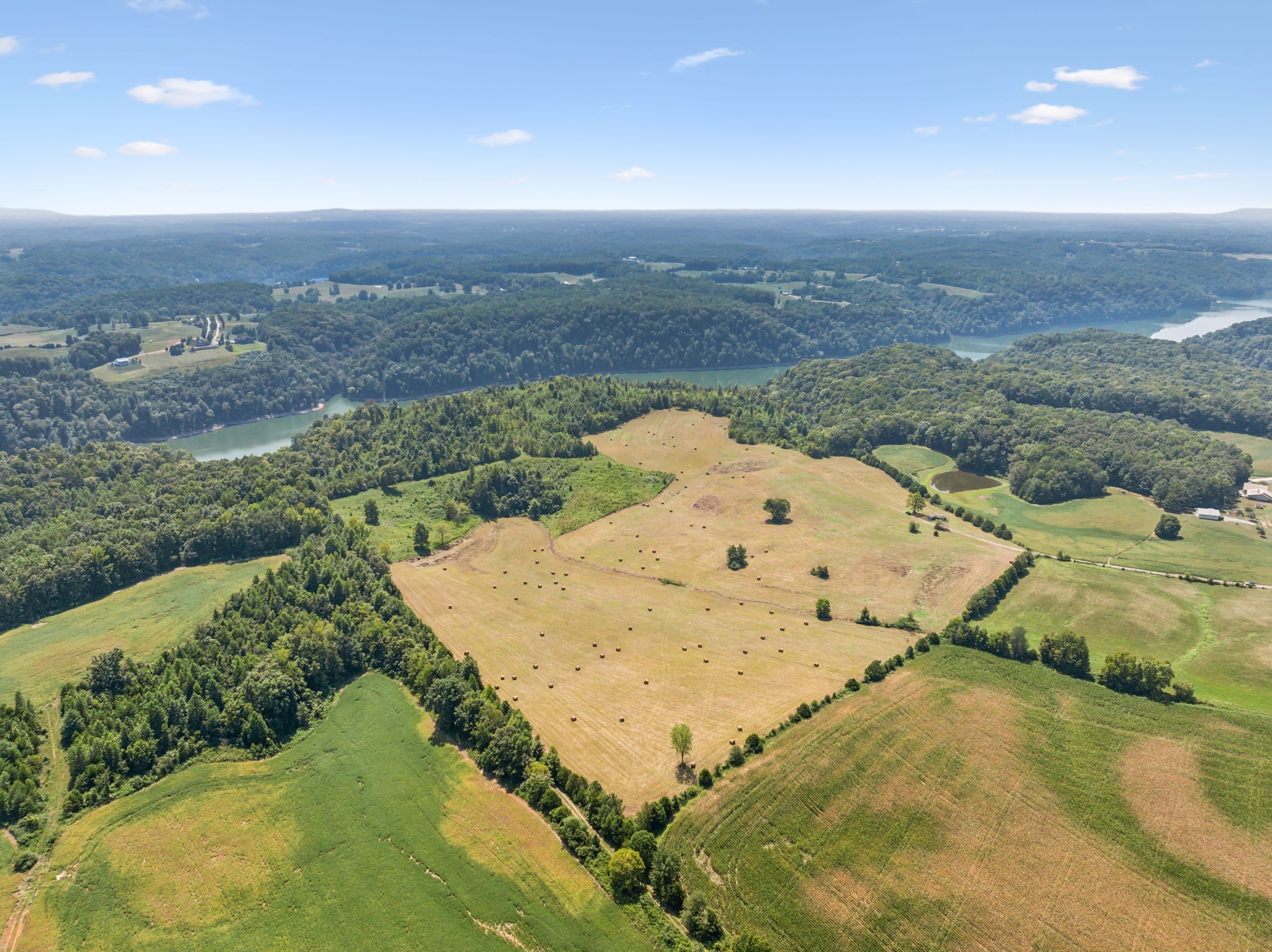341 Anthony Adcock Road Sparta, TN 38583 - Photo 28 of 37 a view of a lake in middle of the town