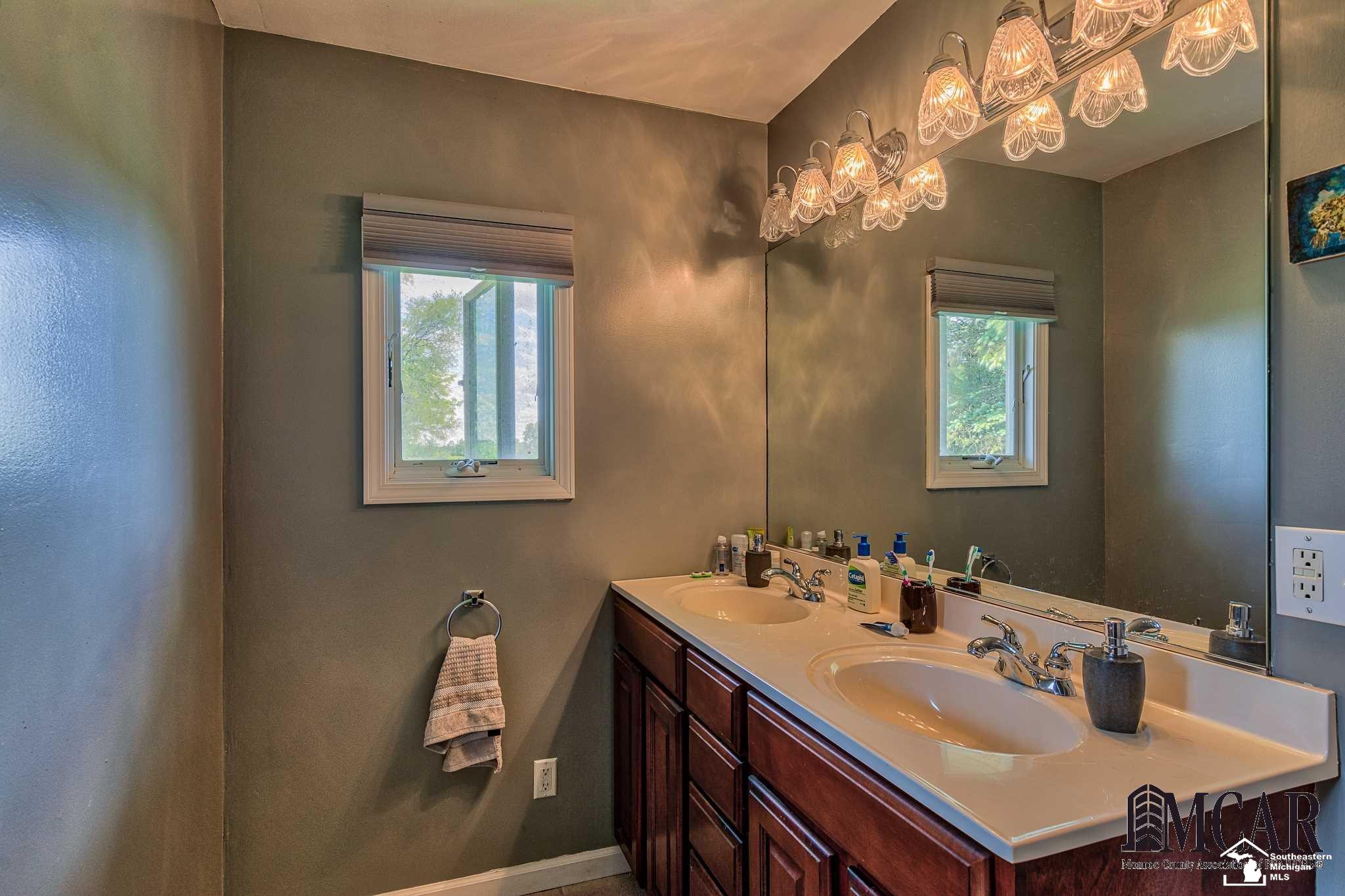 8801 Day Road Monroe, MI 48162 - Photo 12 of 33