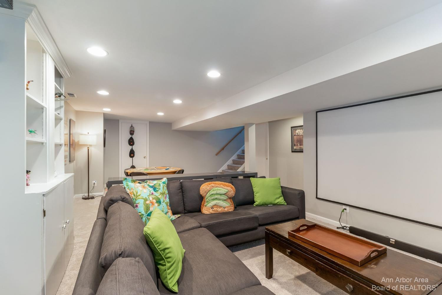 906 Pomona Road Ann Arbor, MI 48103 - Photo 30 of 42 Photo 30