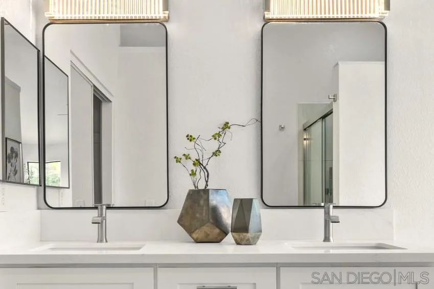 1402 Broken Arrow Lane Fallbrook, CA 92028 - Photo 25 of 34