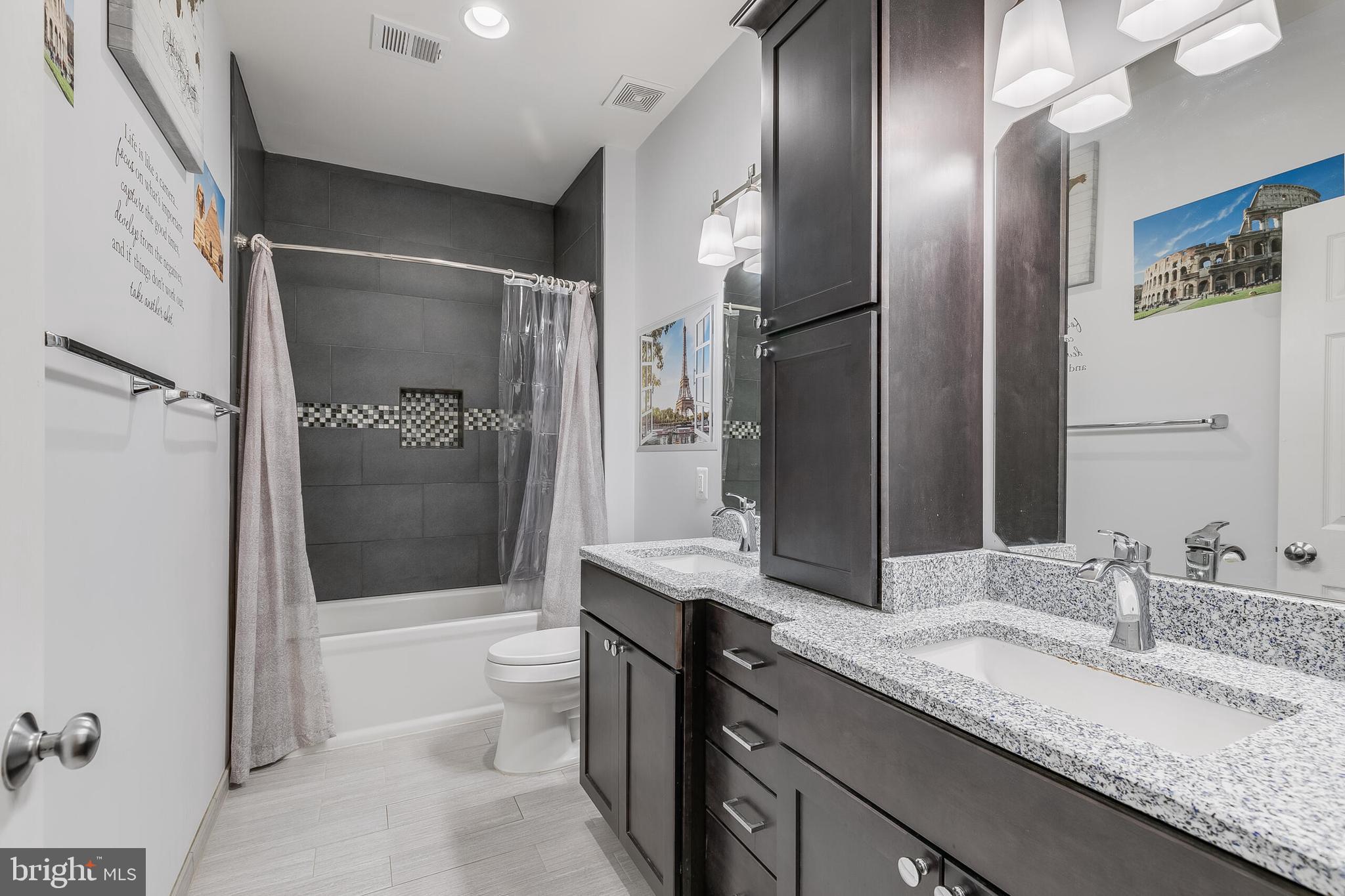 42432 Corro Place Ashburn, VA 20148 - Photo 38 of 55 Hall Bath Servicing Bedrooms 4 and 5