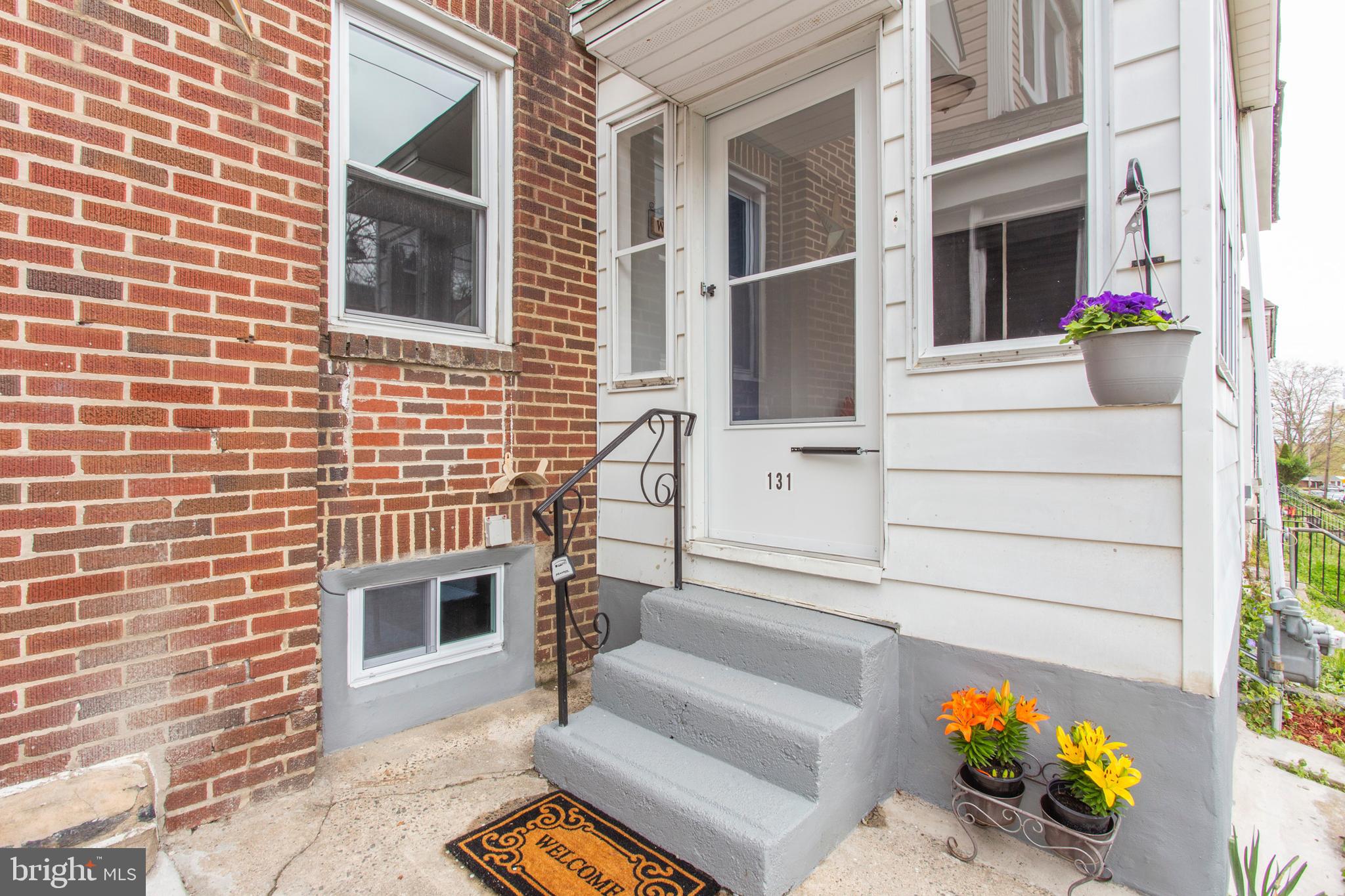 131 Laurel Road Sharon Hill, PA 19079 - Photo 2 of 33 Gallery Image 2