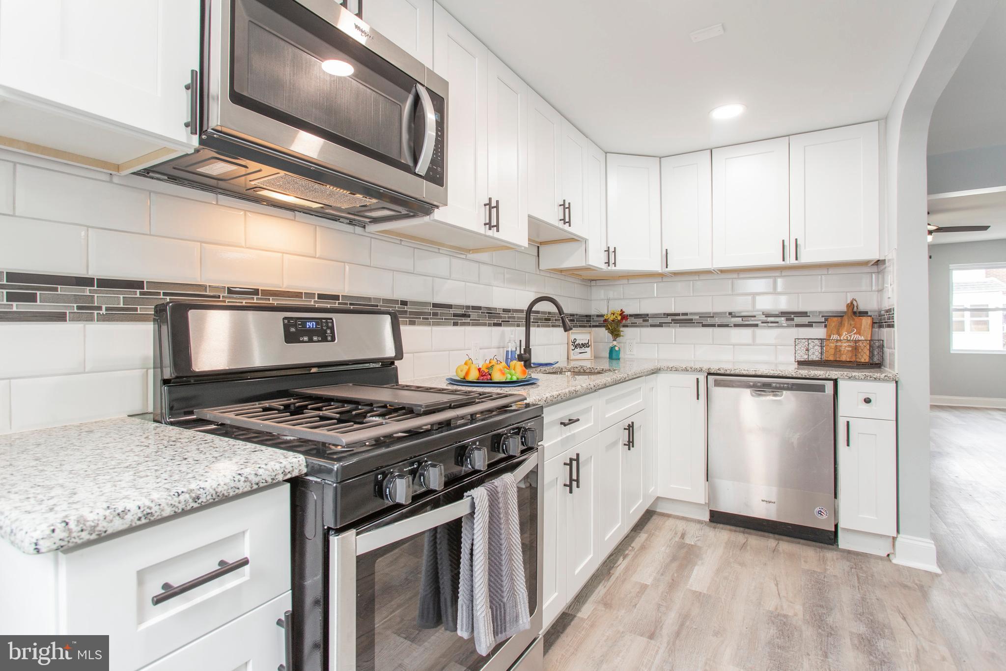 131 Laurel Road Sharon Hill, PA 19079 - Photo 12 of 33 Gallery Image 12