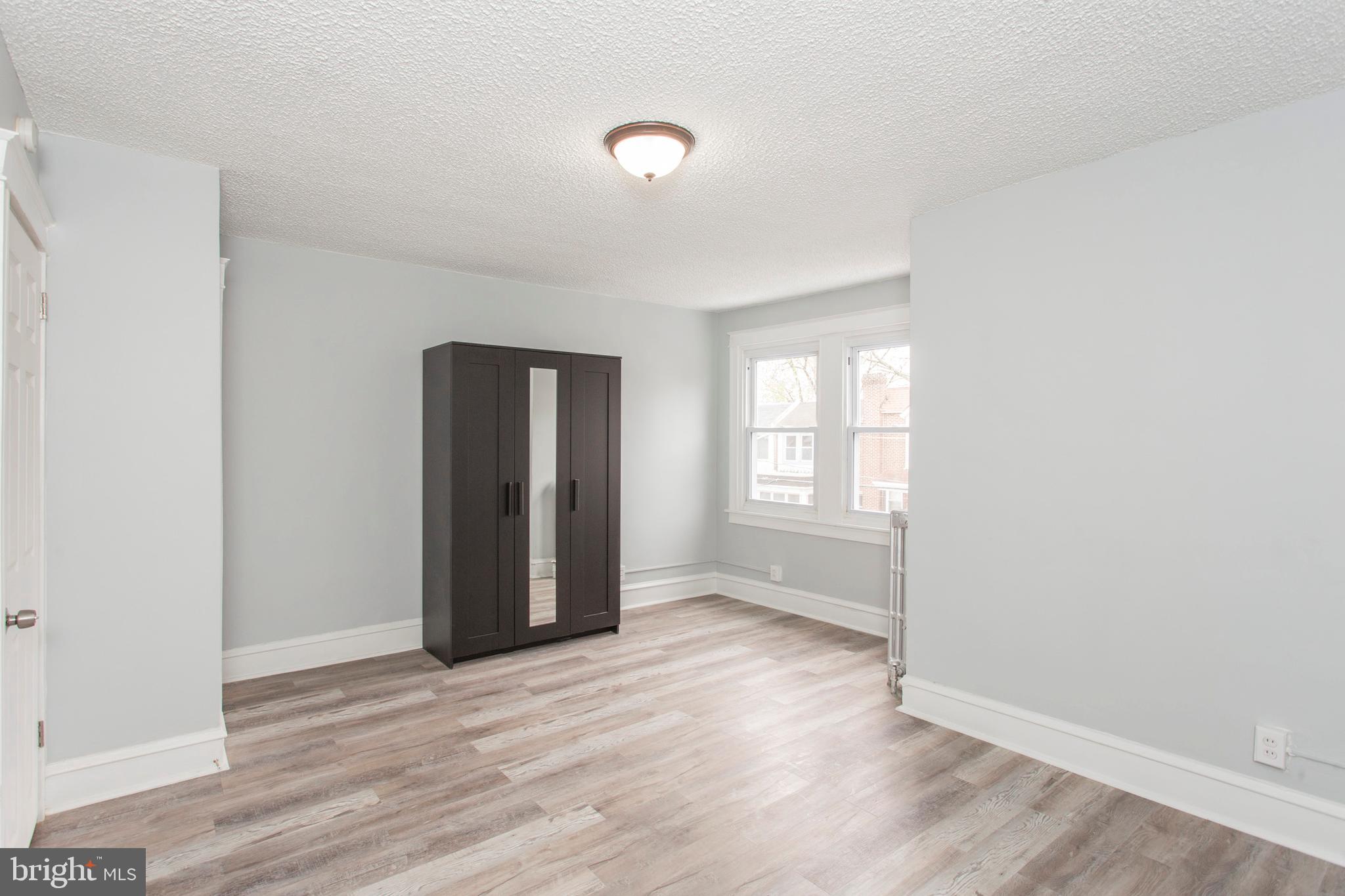 131 Laurel Road Sharon Hill, PA 19079 - Photo 15 of 33 Gallery Image 15