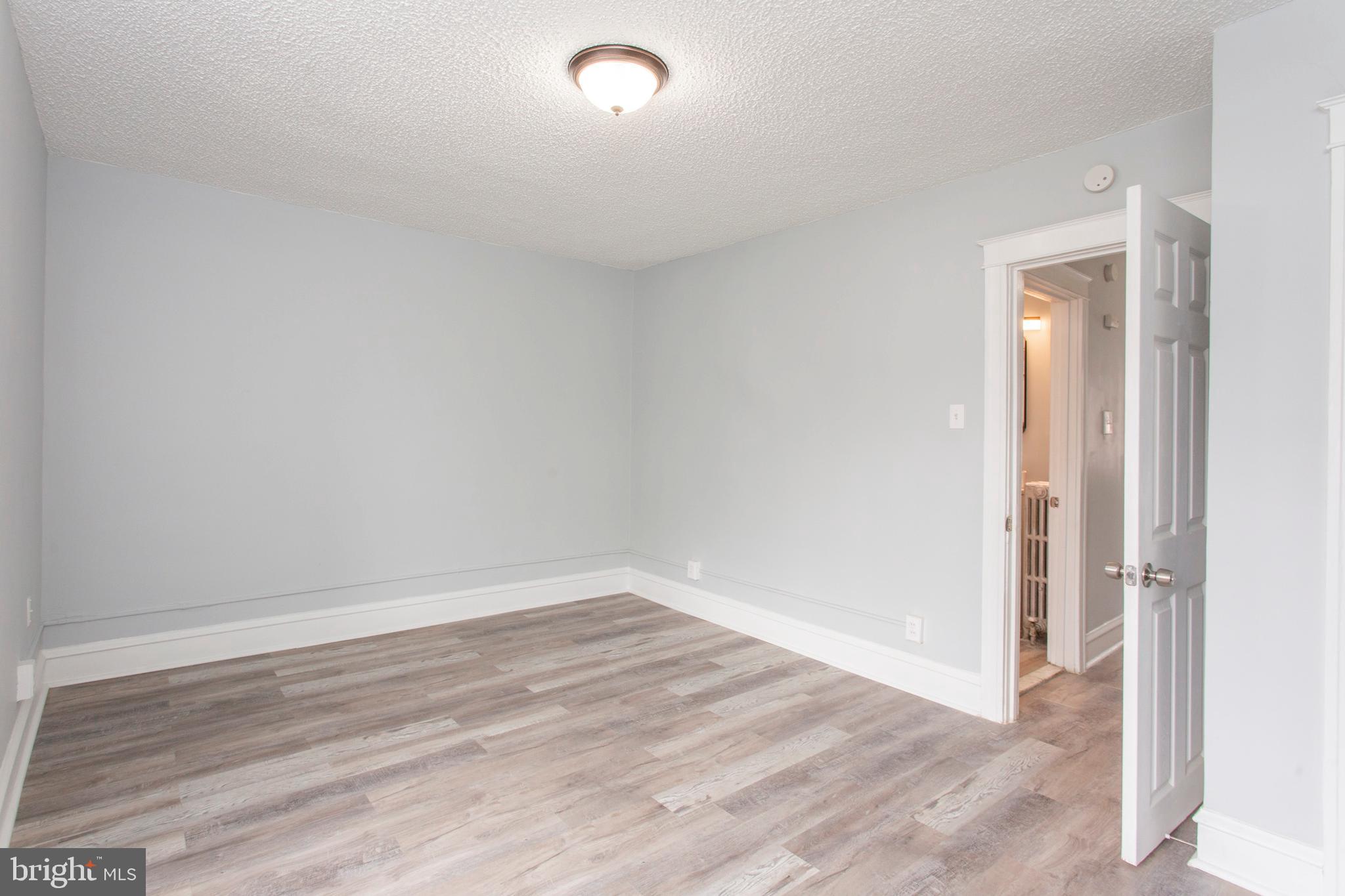 131 Laurel Road Sharon Hill, PA 19079 - Photo 17 of 33 Gallery Image 17