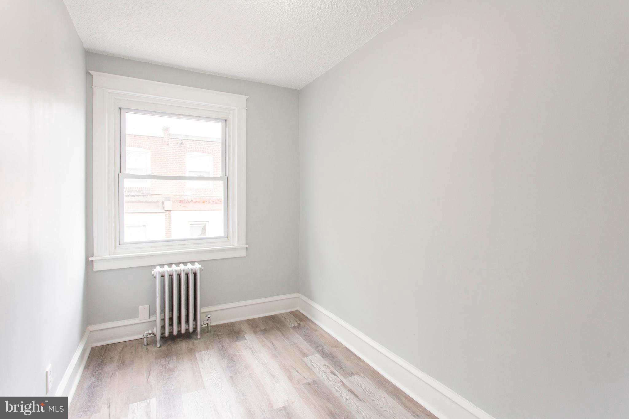 131 Laurel Road Sharon Hill, PA 19079 - Photo 20 of 33 Gallery Image 20