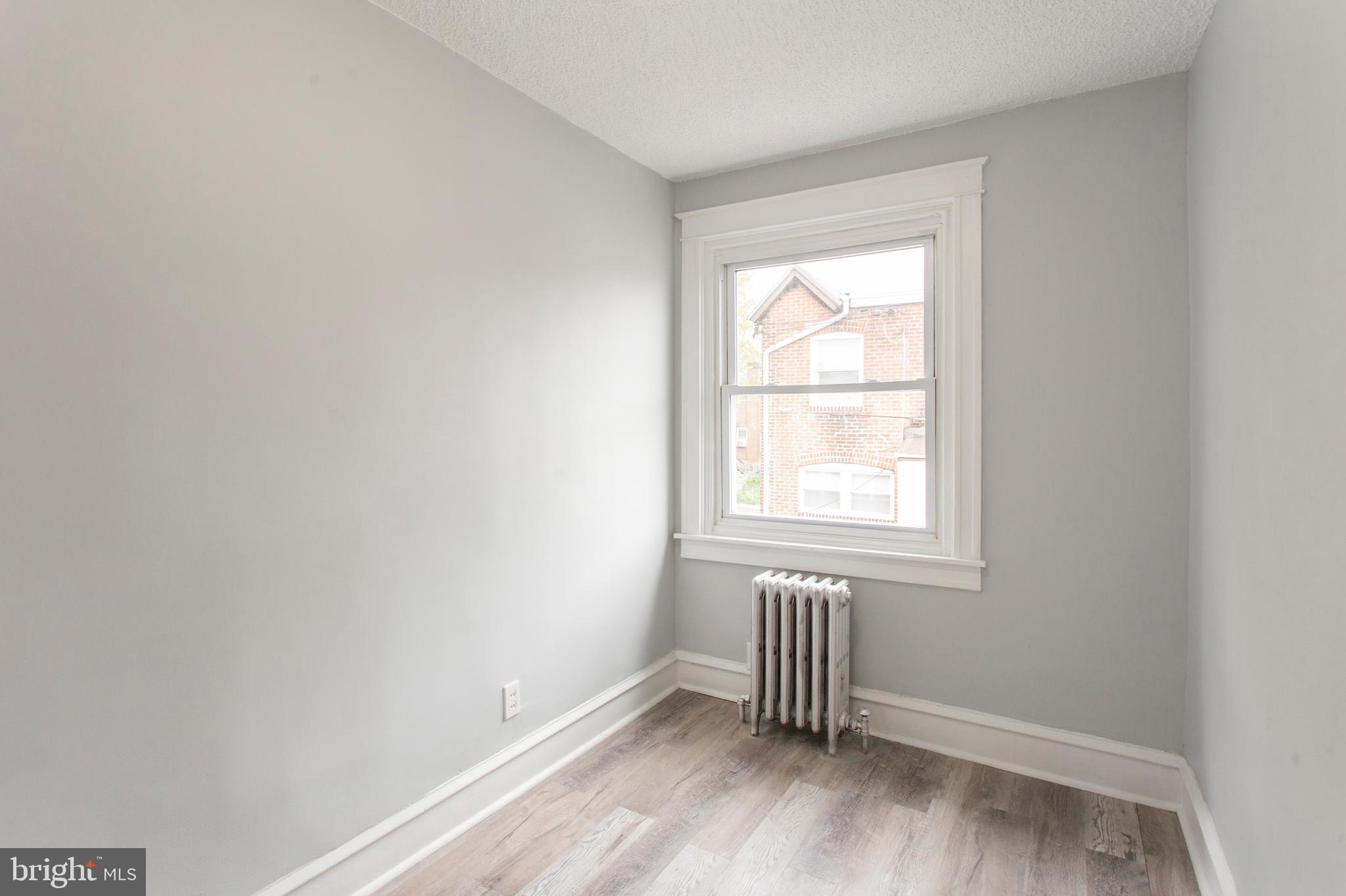 131 Laurel Road Sharon Hill, PA 19079 - Photo 21 of 33 Gallery Image 21