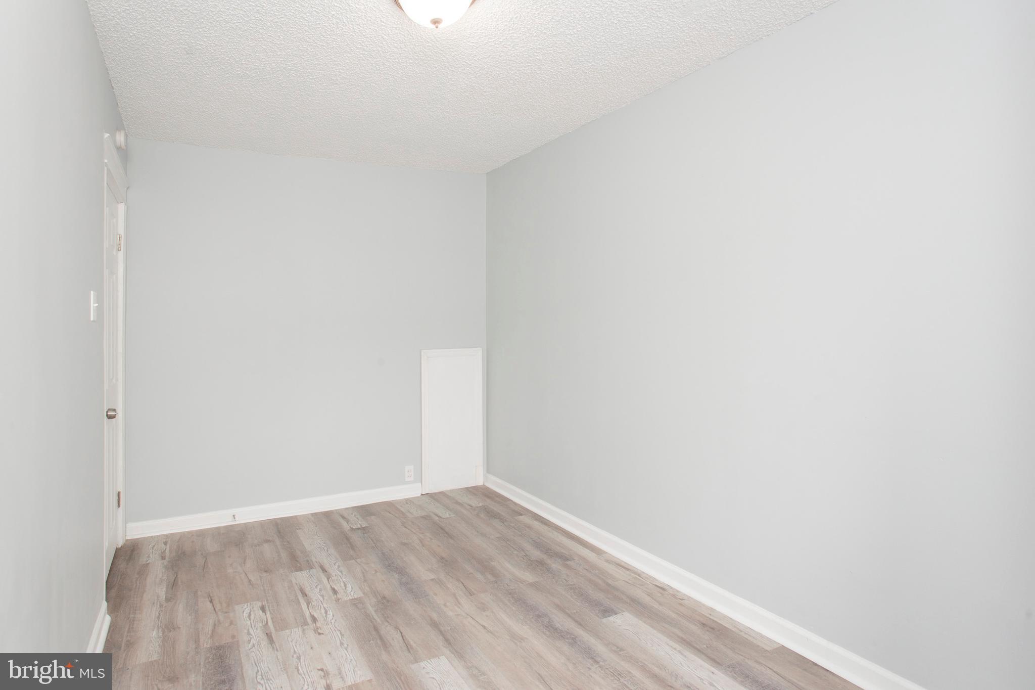 131 Laurel Road Sharon Hill, PA 19079 - Photo 23 of 33 Gallery Image 23