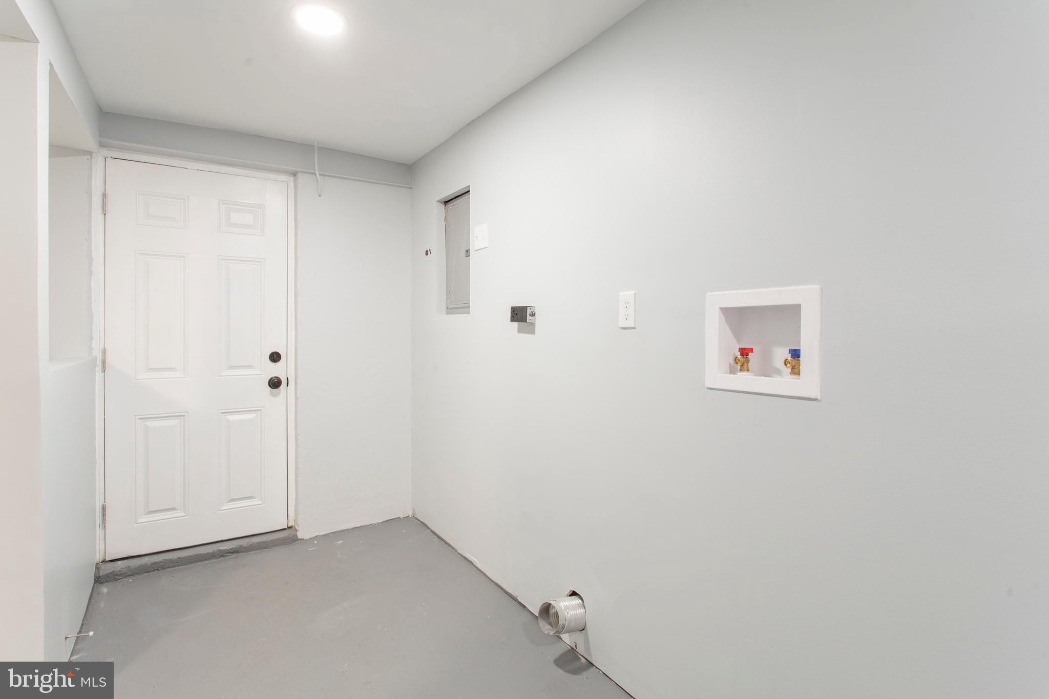 131 Laurel Road Sharon Hill, PA 19079 - Photo 26 of 33 Gallery Image 26