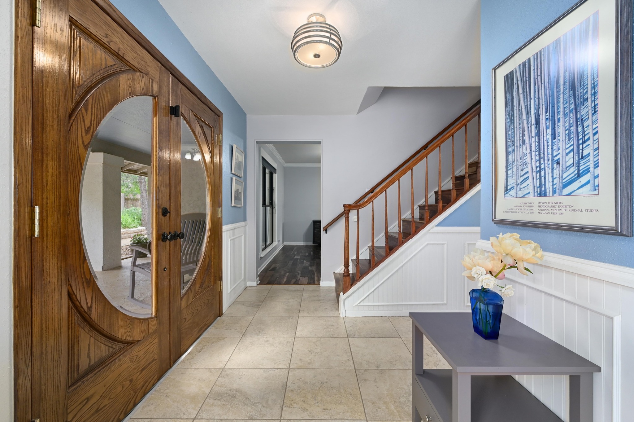 2009 South Oak Canyon Road Austin, TX 78746 - Photo 6 of 37 a view of entryway