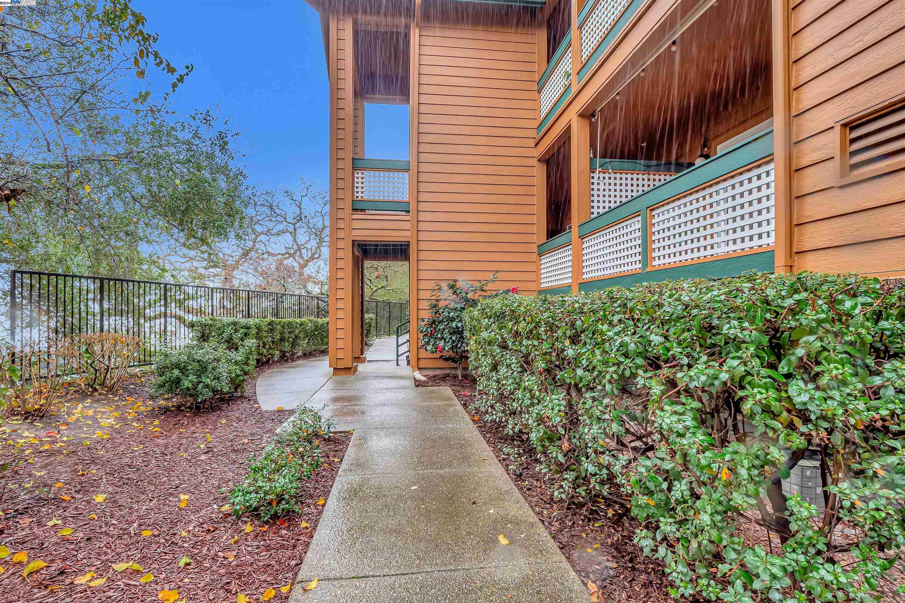 Undisclosed Address San Ramon, CA 94583 - Photo 6 of 40 a view of a pathway with a backyard