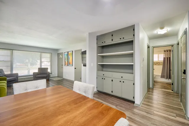 $1,850 | 1284 Snelling Avenue North, St. Paul, MN 55108