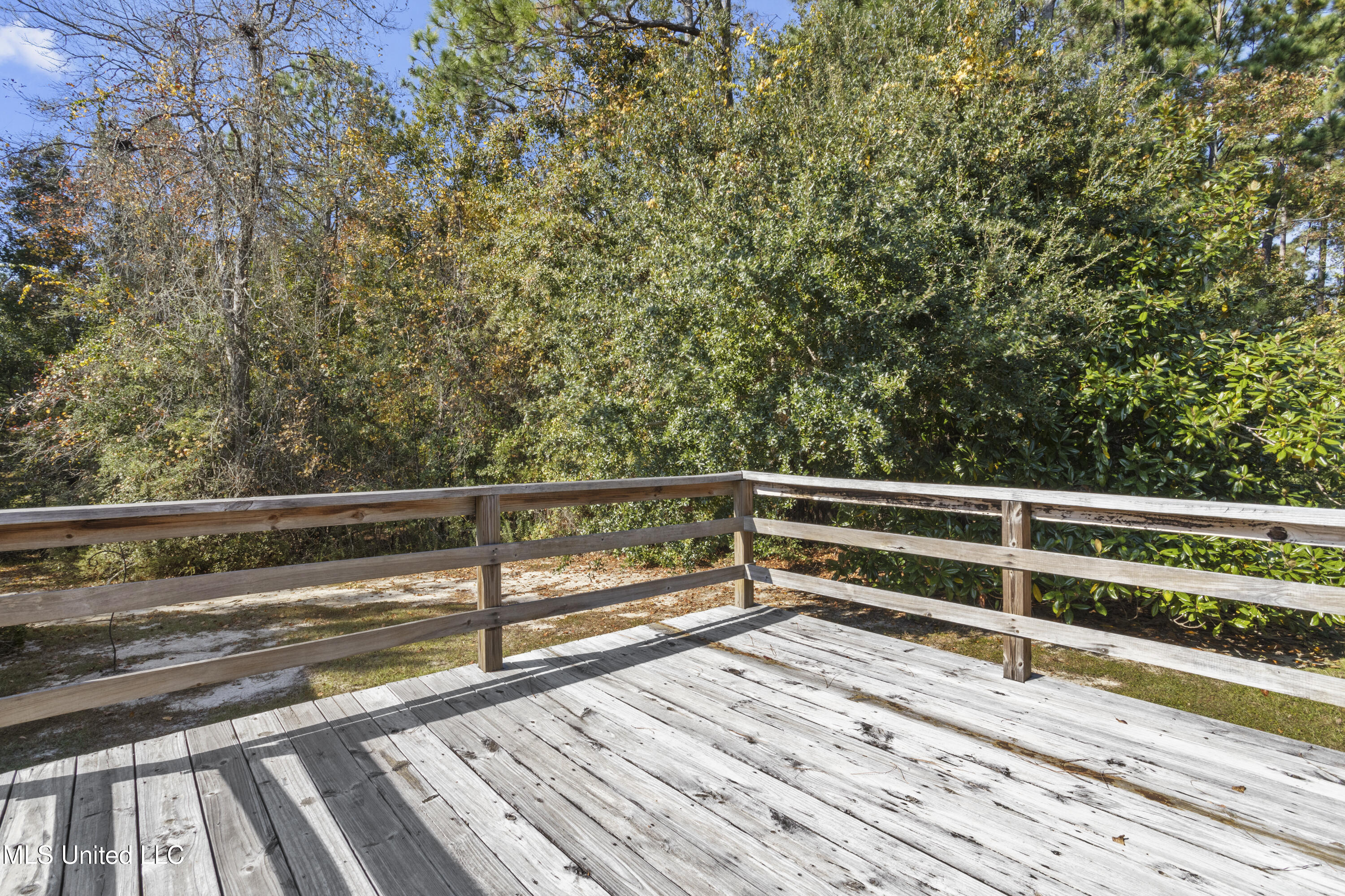 2405 Merida Cove Gautier, MS 39553 - Photo 21 of 33 0028