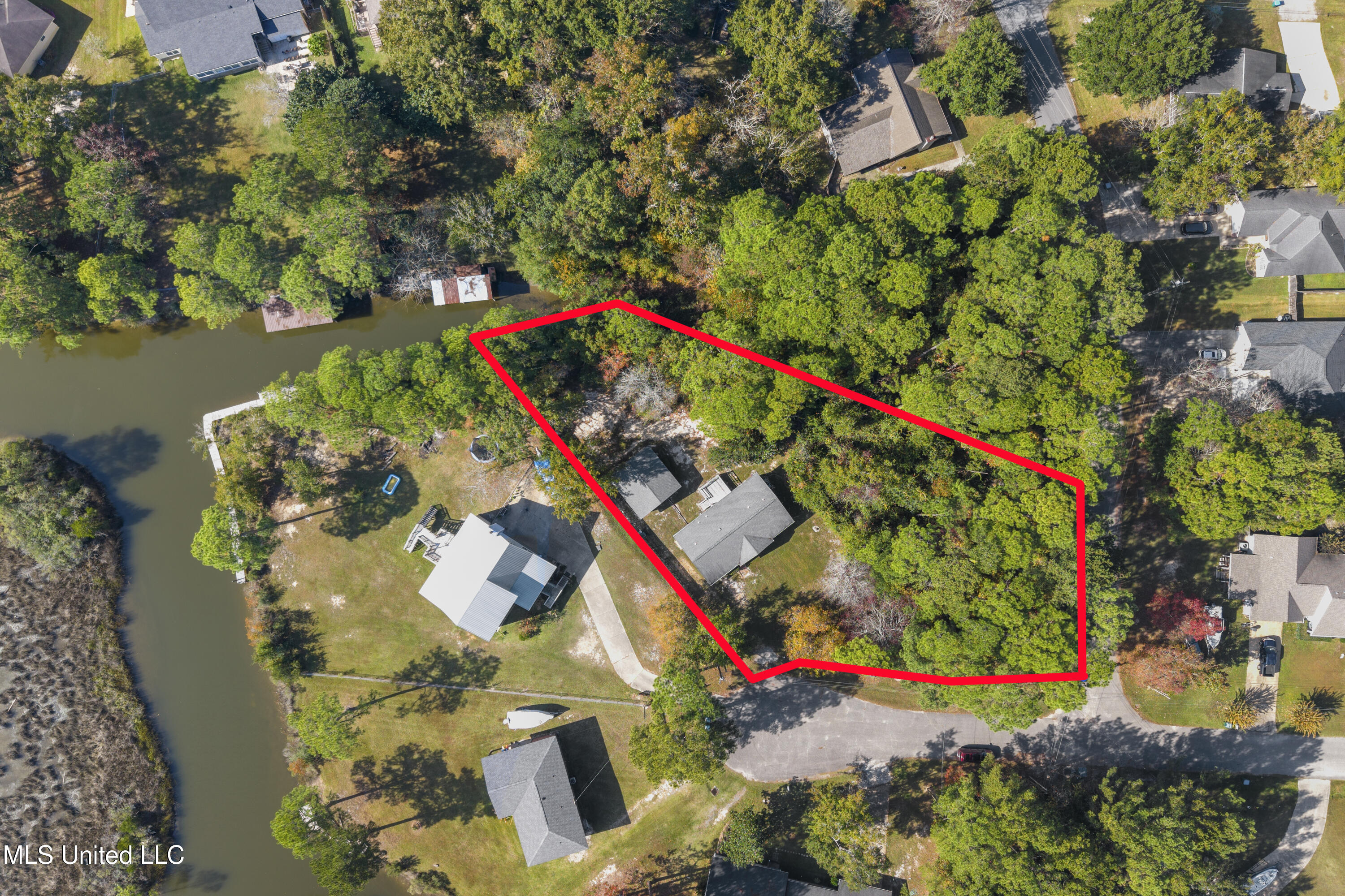 2405 Merida Cove Gautier, MS 39553 - Photo 26 of 33 0003