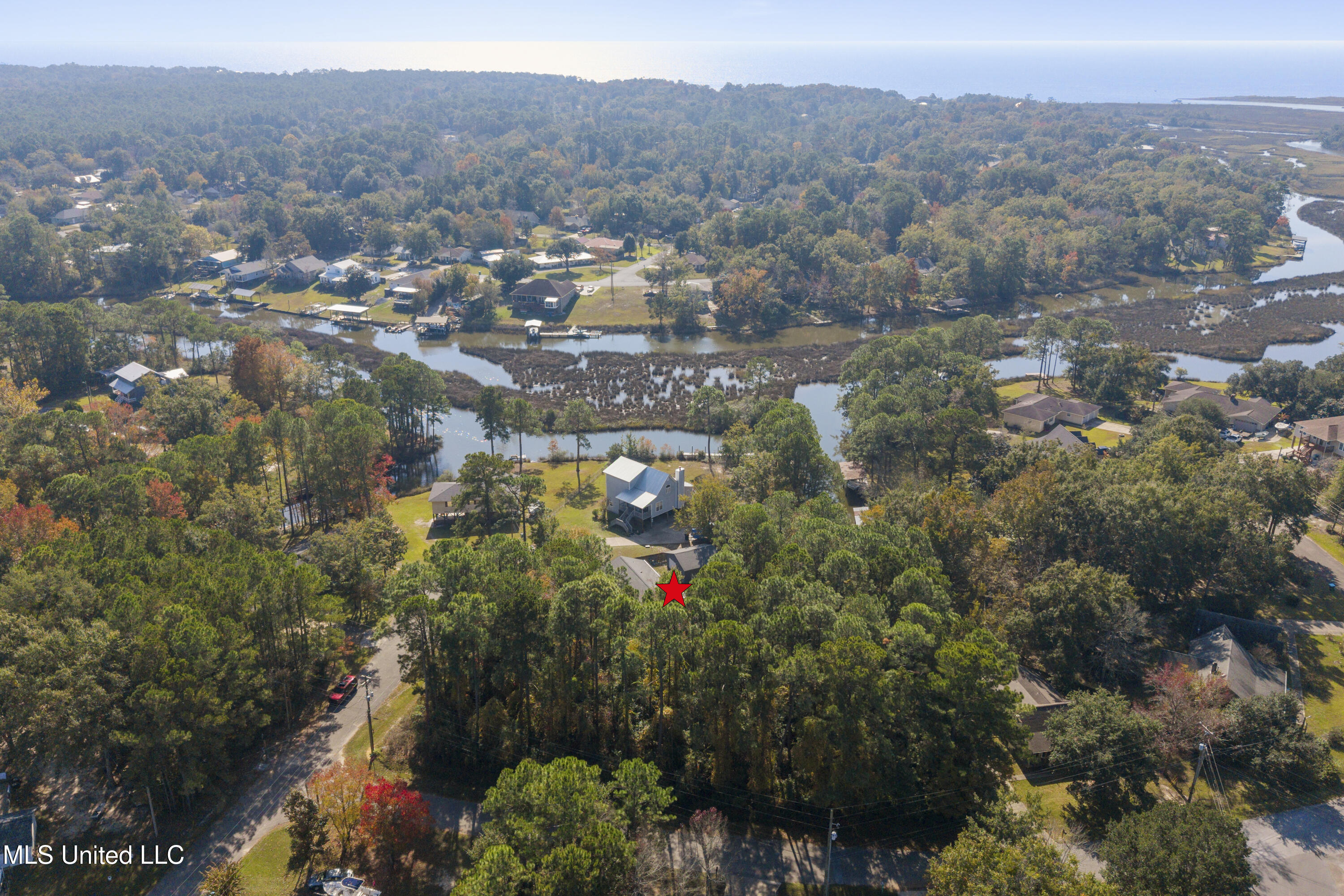 2405 Merida Cove Gautier, MS 39553 - Photo 28 of 33 0036