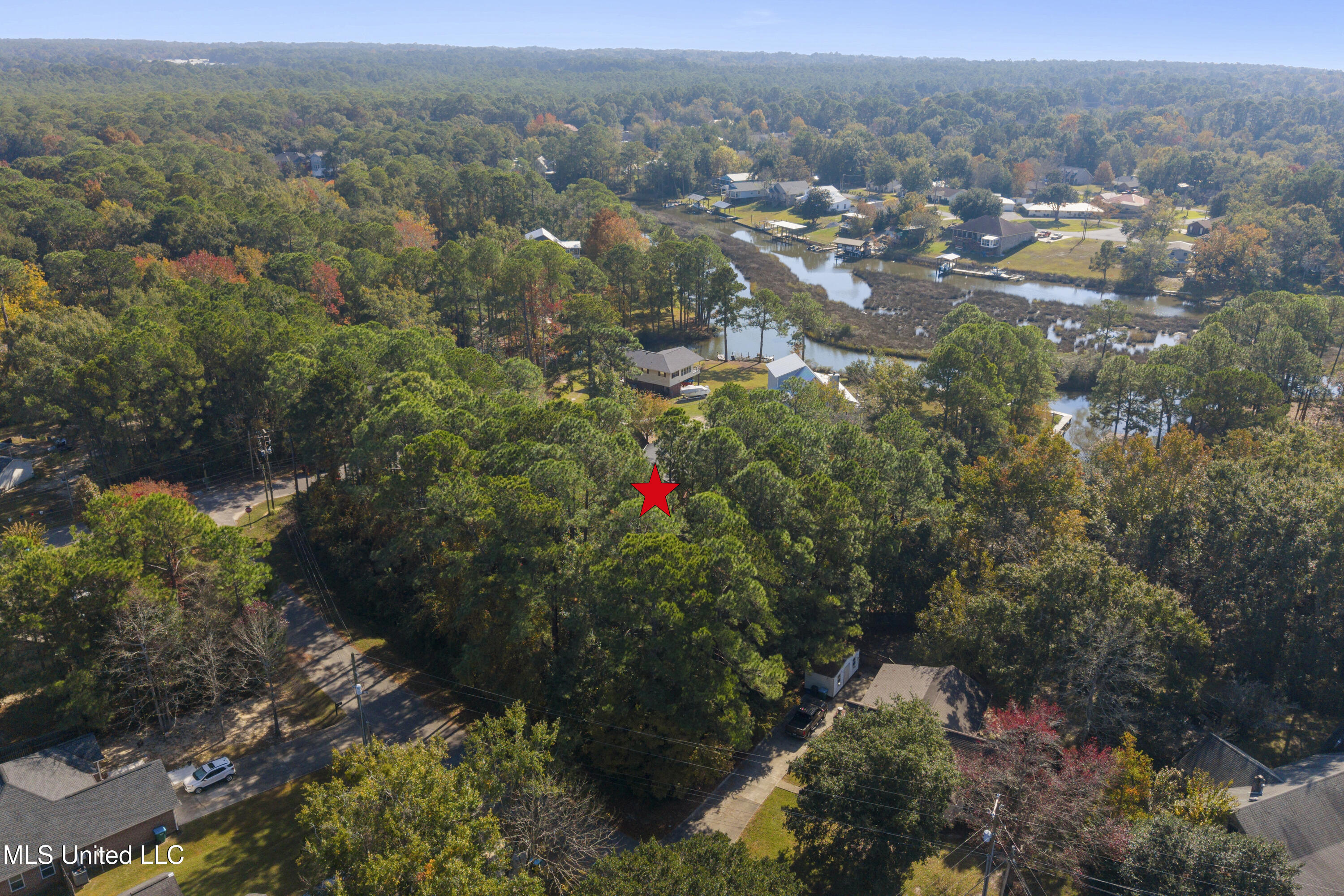 2405 Merida Cove Gautier, MS 39553 - Photo 30 of 33 0037