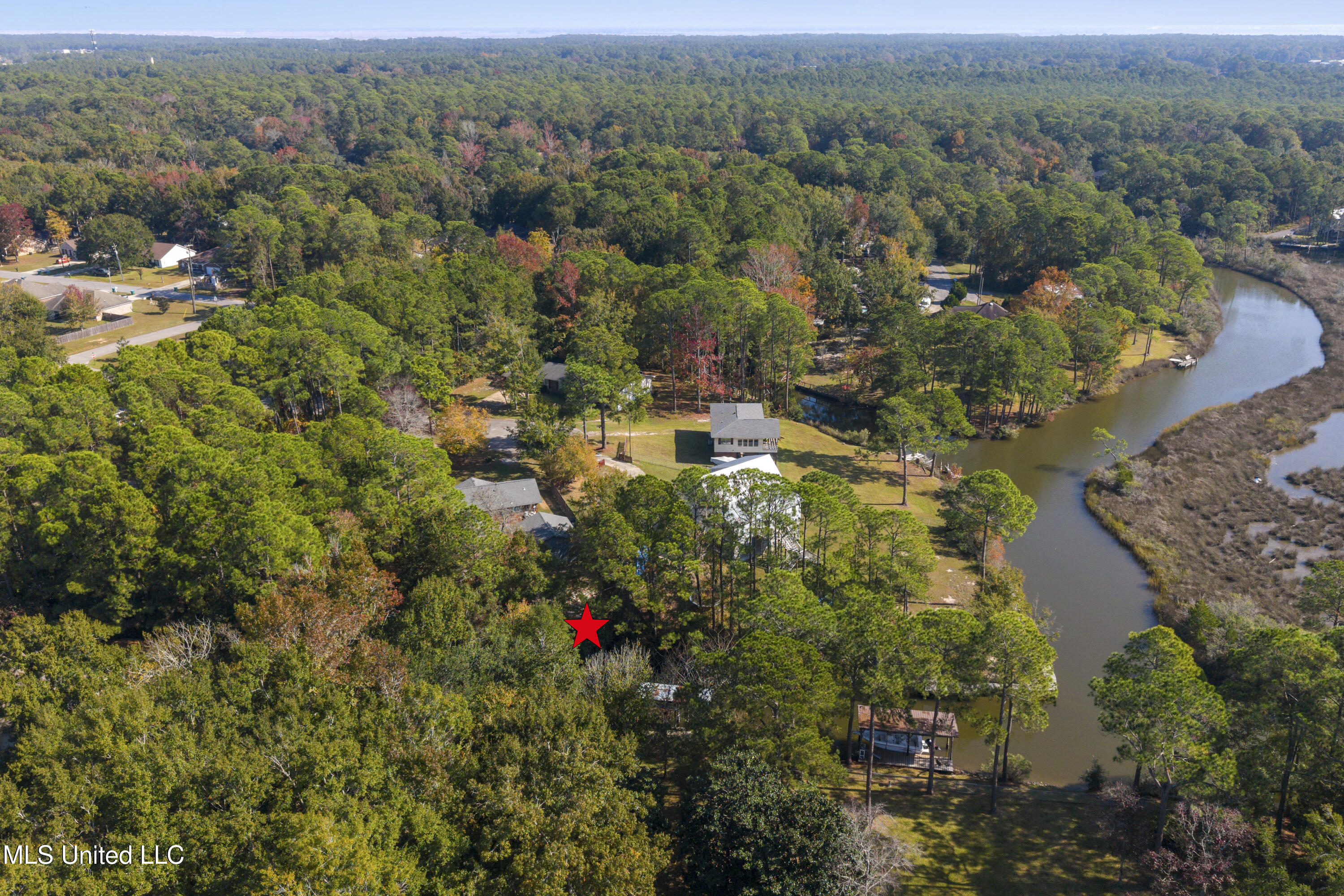 2405 Merida Cove Gautier, MS 39553 - Photo 31 of 33 0038