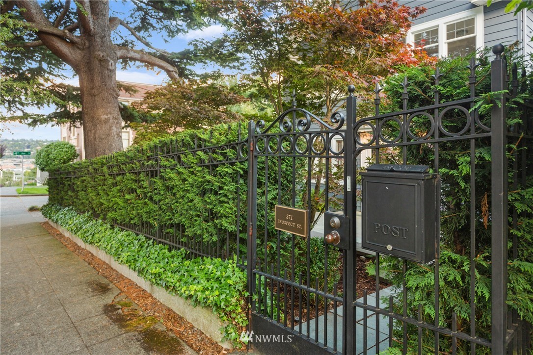 371 Prospect Street Seattle, WA 98109 - Photo 25 of 25
