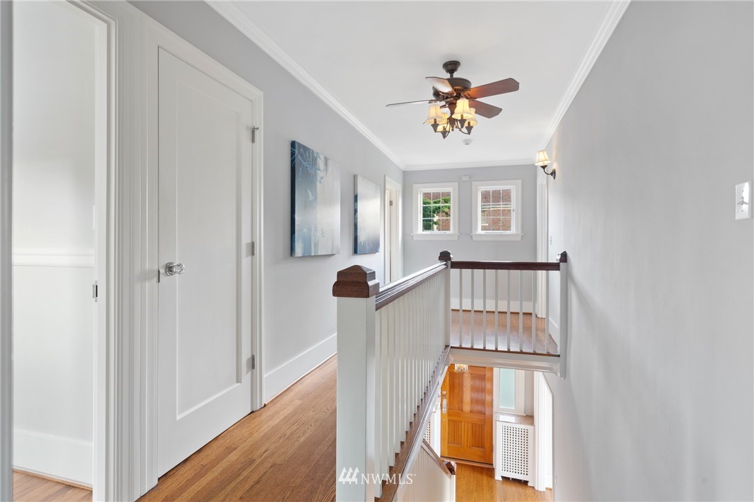 371 Prospect Street Seattle, WA 98109 - Photo 10 of 25