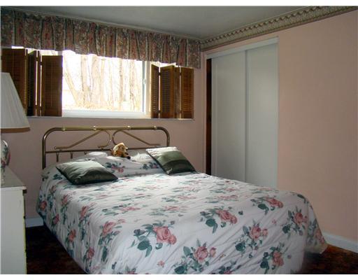 1273 Old State Road Apollo, PA 15613 - Photo 6 of 18 Bedroom.