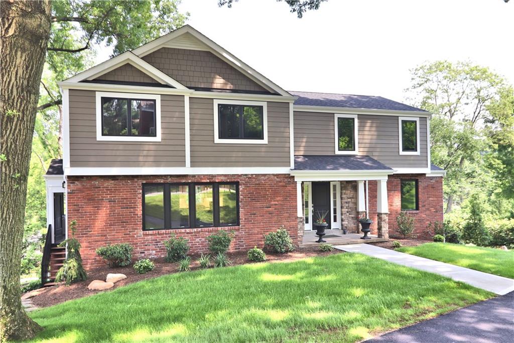 913 Old Hickory Road Pittsburgh, PA 15243 - Photo 1 of 25 Gallery Image 1