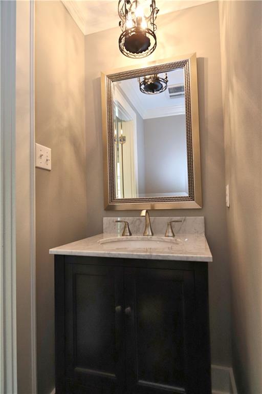 913 Old Hickory Road Pittsburgh, PA 15243 - Photo 11 of 25 Powder Room