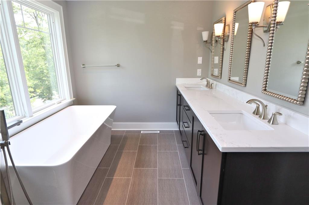 913 Old Hickory Road Pittsburgh, PA 15243 - Photo 14 of 25 Master en suite with double vanity and soaking tub with a view!