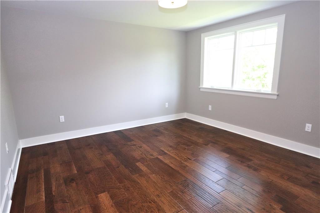 913 Old Hickory Road Pittsburgh, PA 15243 - Photo 18 of 25 Bedroom 4 12 x 11.10