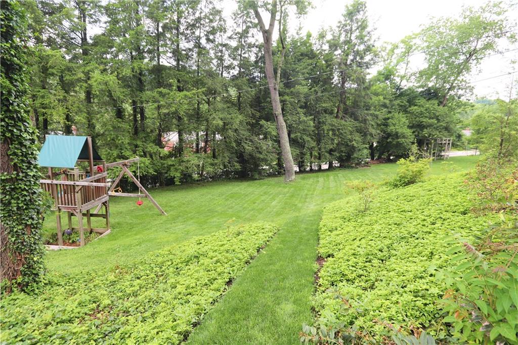 913 Old Hickory Road Pittsburgh, PA 15243 - Photo 25 of 25 Path through the pachysandra to level back yard.