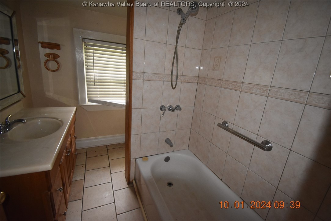 4910 Gatewood Road Fayetteville, WV 25840 - Photo 12 of 15 Gallery Image 12