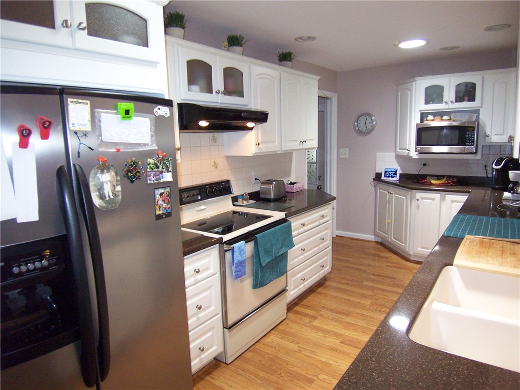 20 Fordham Drive Batavia City, NY 14020 - Photo 4 of 50