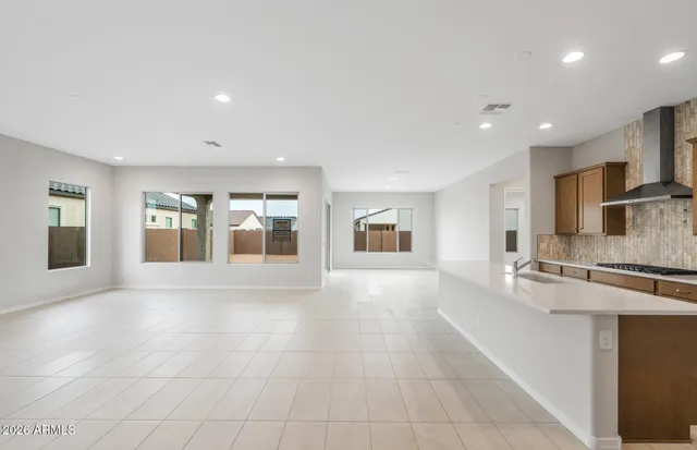 $571,990 | 25283 North 171st Lane, Surprise, AZ 85387