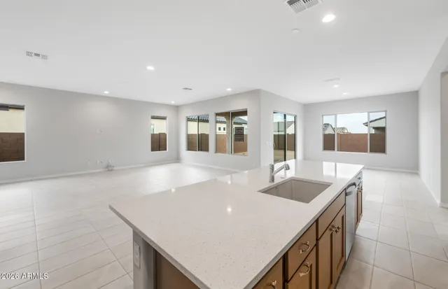 $571,990 | 25283 North 171st Lane, Surprise, AZ 85387