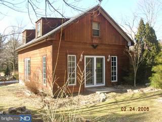 312 West Neversink Road Reading, PA 19606 - Photo 2 of 6 Gallery Image 2