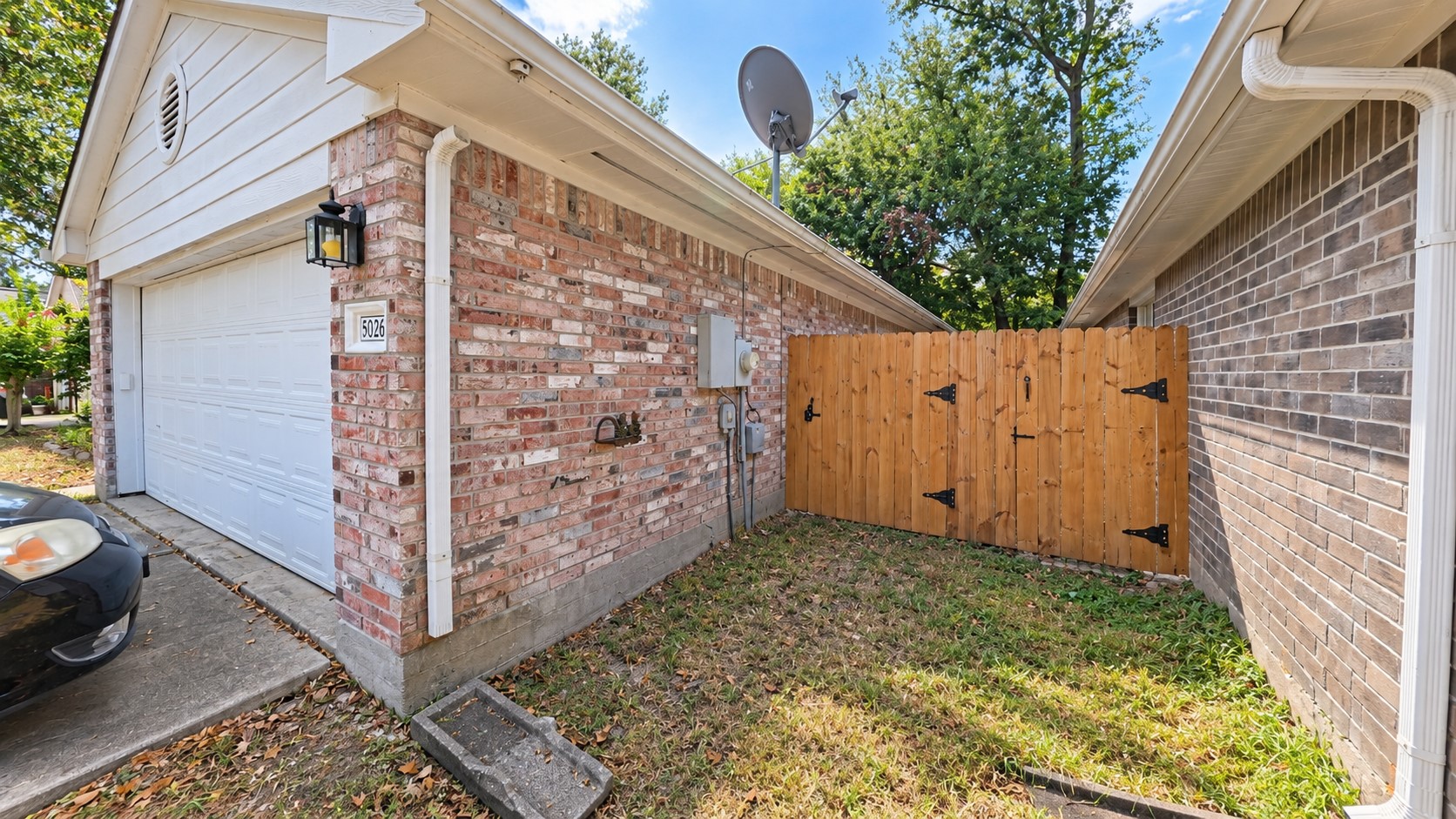 5026 Edgegate Drive Spring, TX 77373 - Photo 2 of 16 Gallery Image 2