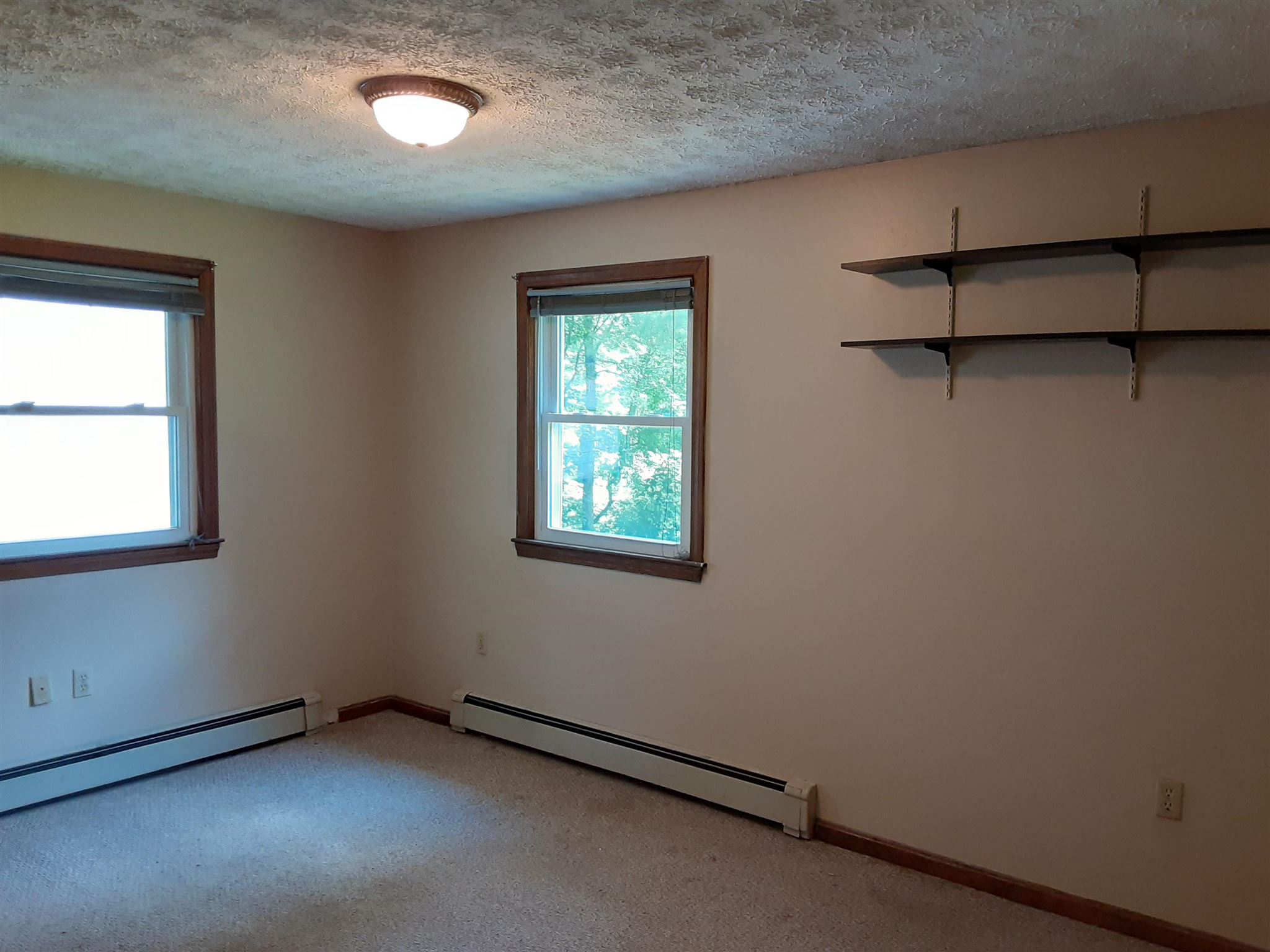36 Clifton Road Bedford, NH 03110 - Photo 14 of 24 Gallery Image 14