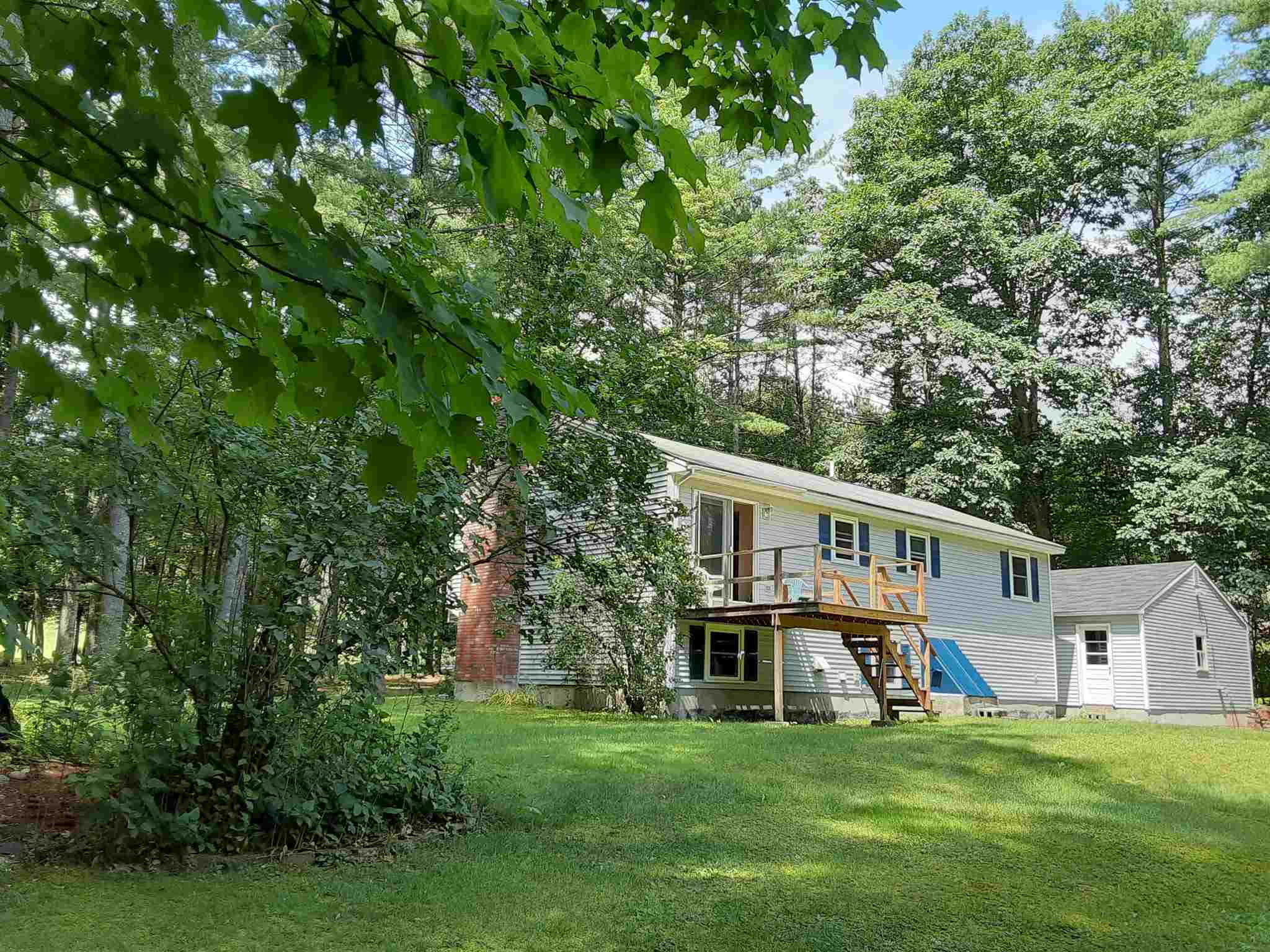 36 Clifton Road Bedford, NH 03110 - Photo 4 of 24 Gallery Image 4