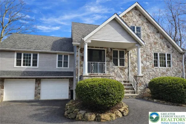 $520,000 | 465 Green Street, Lehighton, PA 18235