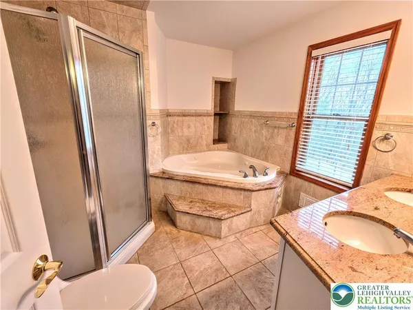 $520,000 | 465 Green Street, Lehighton, PA 18235