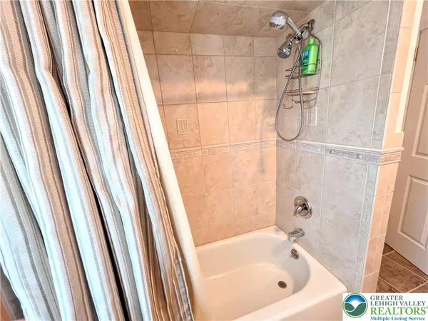 $520,000 | 465 Green Street, Lehighton, PA 18235