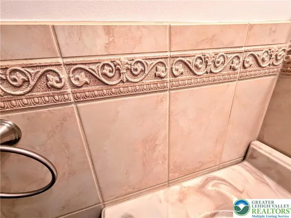 $520,000 | 465 Green Street, Lehighton, PA 18235