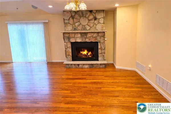 $520,000 | 465 Green Street, Lehighton, PA 18235