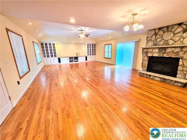 $520,000 | 465 Green Street, Lehighton, PA 18235