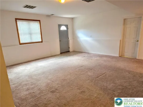 $520,000 | 465 Green Street, Lehighton, PA 18235