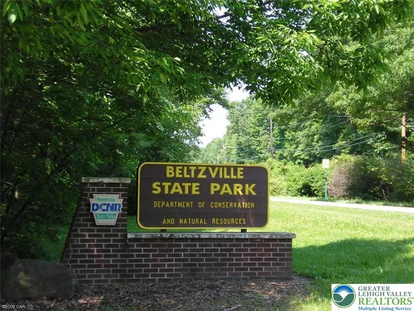 $520,000 | 465 Green Street, Lehighton, PA 18235