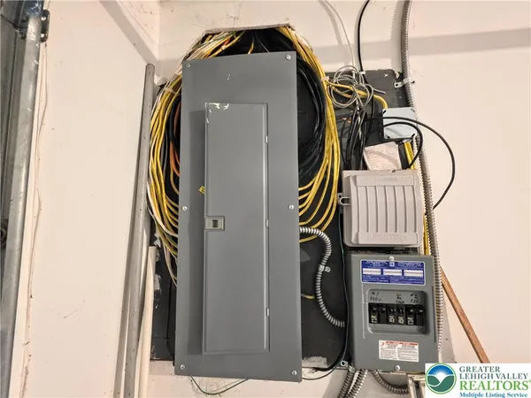 $520,000 | 465 Green Street, Lehighton, PA 18235