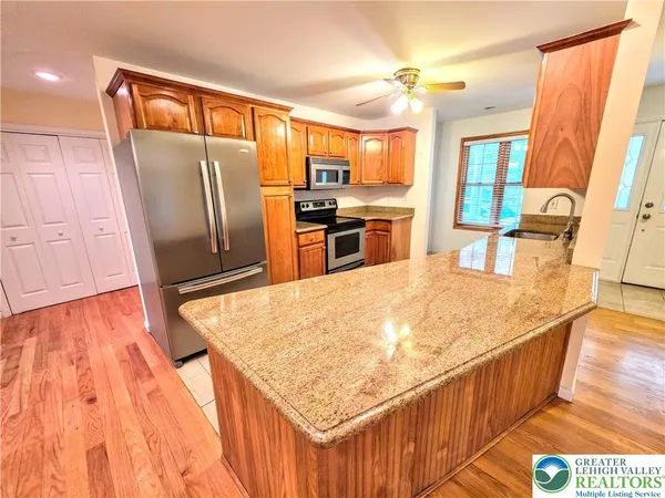 $520,000 | 465 Green Street, Lehighton, PA 18235