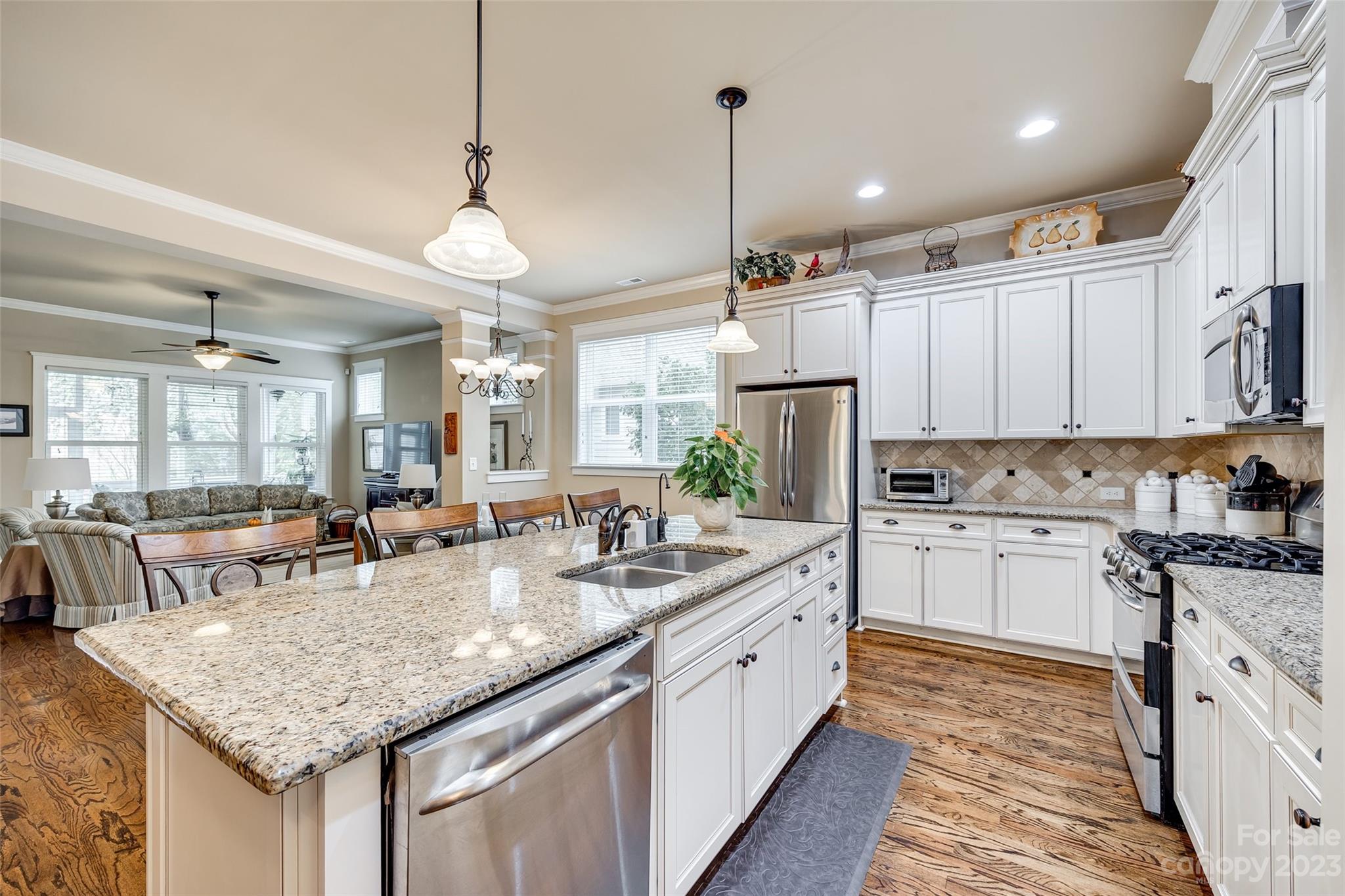 513 Channel Road Clover, SC 29710 - Photo 4 of 33 Gallery Image 4