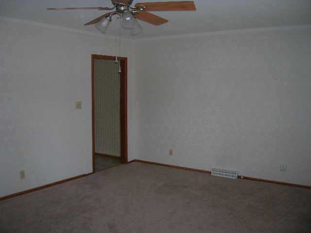 160 Fieldpoint Road Heath, OH 43056 - Photo 2 of 7 Gallery Image 2