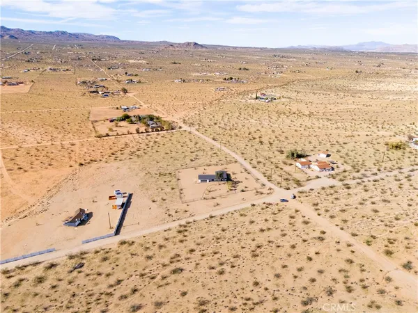 $399,900 | 2670 North Sage Avenue, Landers, CA 92285